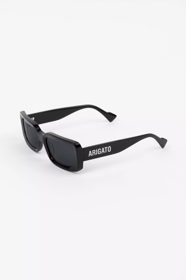 Arigato Arena Rechteckige Sonnenbrille Schwarz