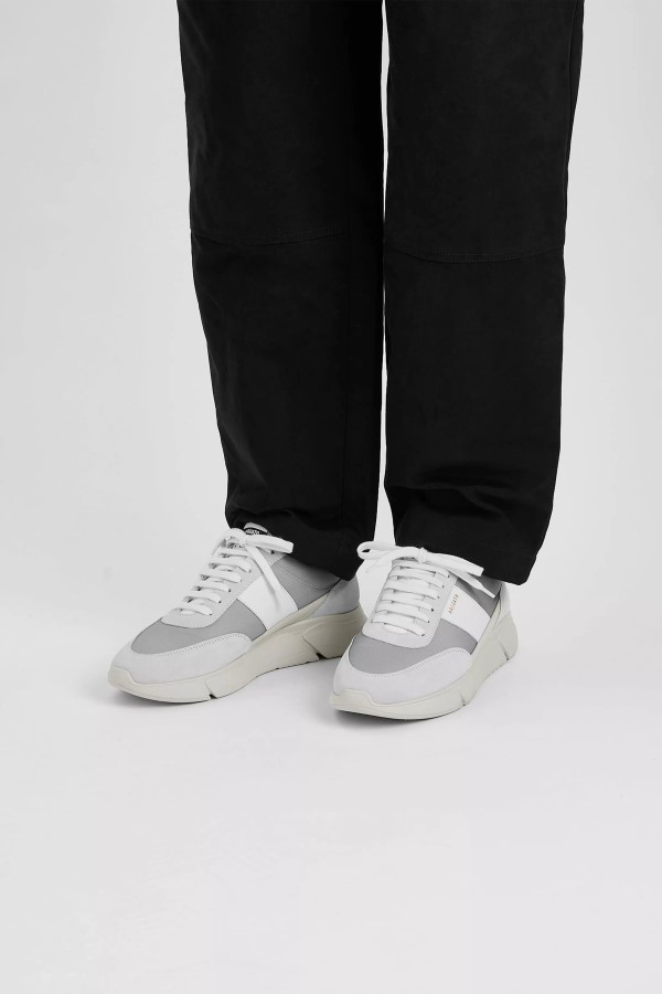 Axel Arigato Dunkelgrauer Cremino Genesis Vintage Läufer